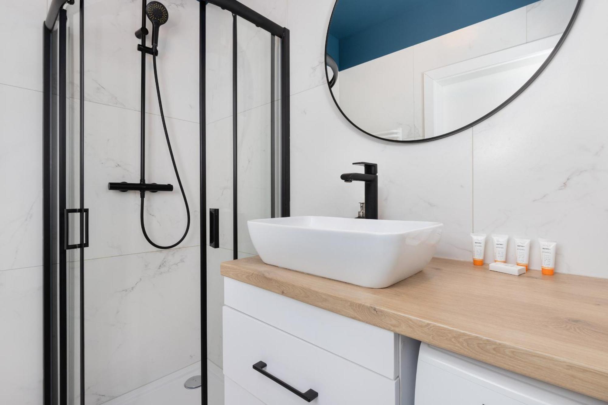 Studio Fahrenheit In Central Gdansk By Noclegi Renters Eksteriør billede